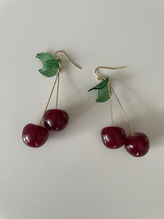 Boucle d'oreille Cerise